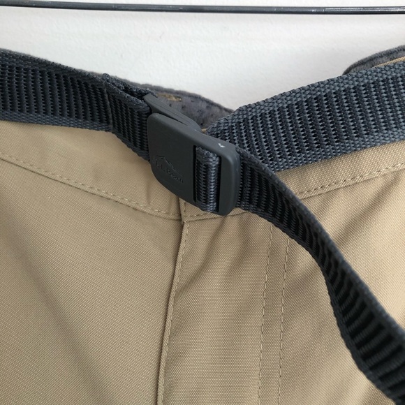 L.L. Bean Men’s Zip-Leg Convertible Pants Sz Large Short - Picture 12 of 14